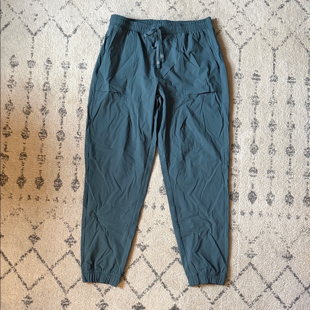 Women’s Fabletics Joggers